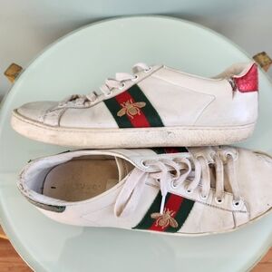 GUCCI Ace Bee Sneakers Size 38.5 -Beat Up!
